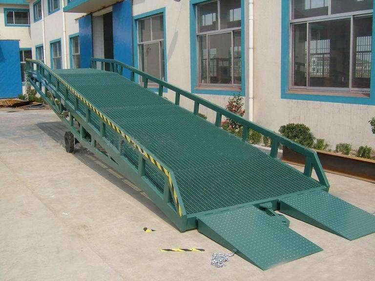 丽江登车桥厂家